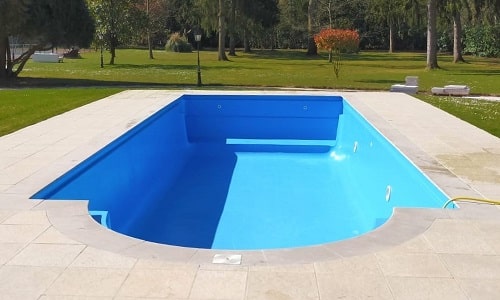 Piscine coque rénovée