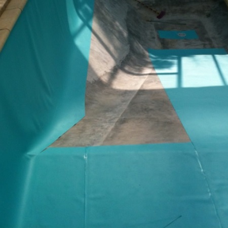 Pose du pvc armé avec joints visibles